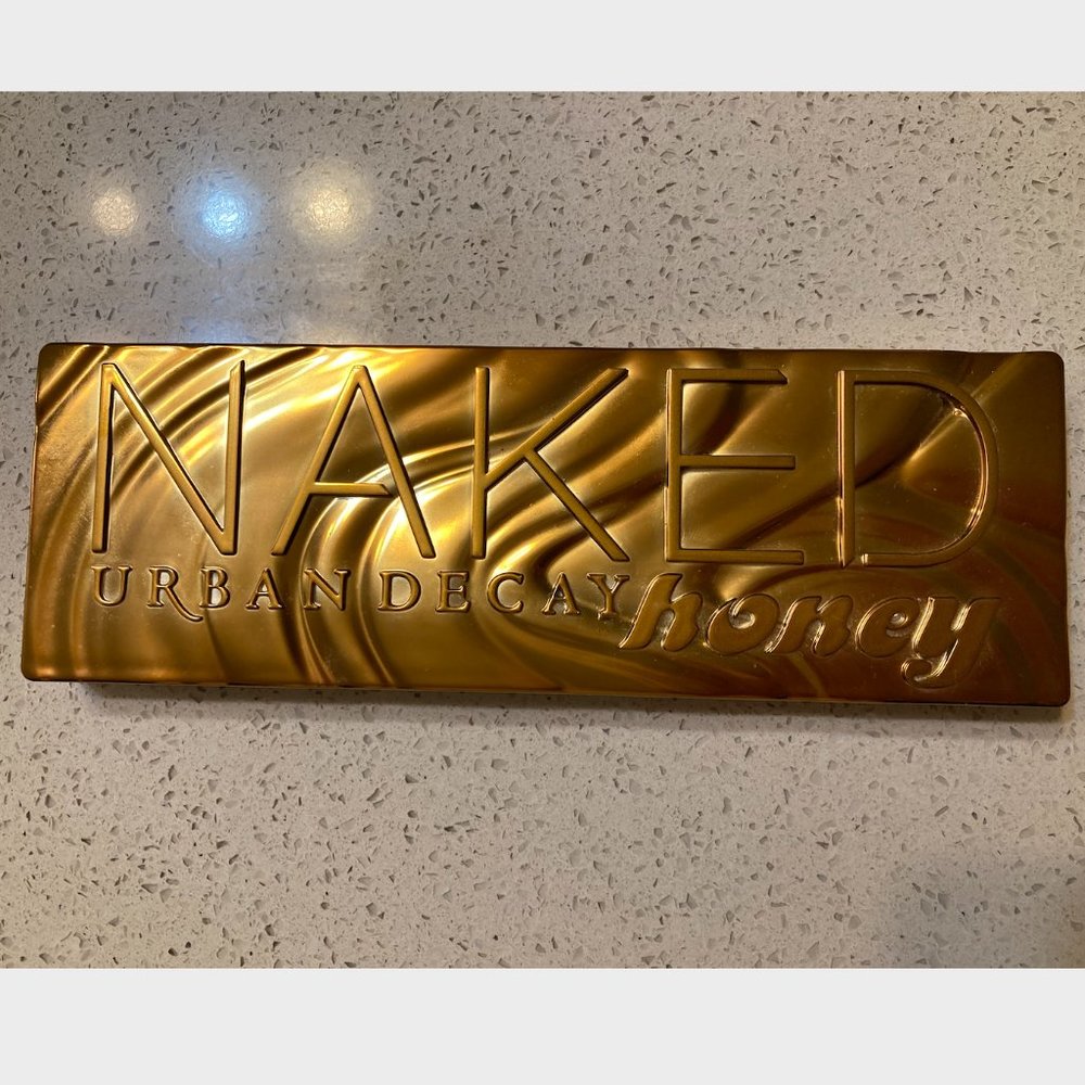Urban Decay Naked Honey Eyeshadow Palette